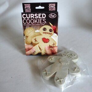 NEW FRED BRAND HALLOWEEN CURSED COOKIE VOODOO DOLL CUTTER